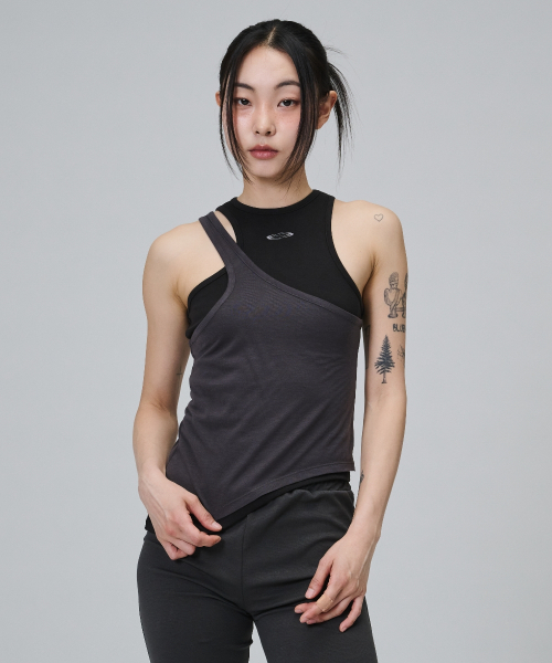 오프닝프로젝트() Asymmetry Layered Sleeveless T Shirt - Black 상품 이미지