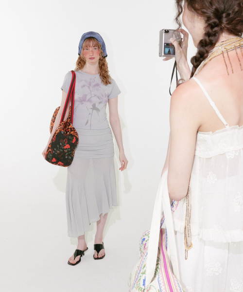 【LOULOUSEOUL】Olivia Shirring Midi Skirt (Mint Gray) 루루서울(LOULOUSEOUL) Olivia Shirring Midi Skirt (Mint Gray