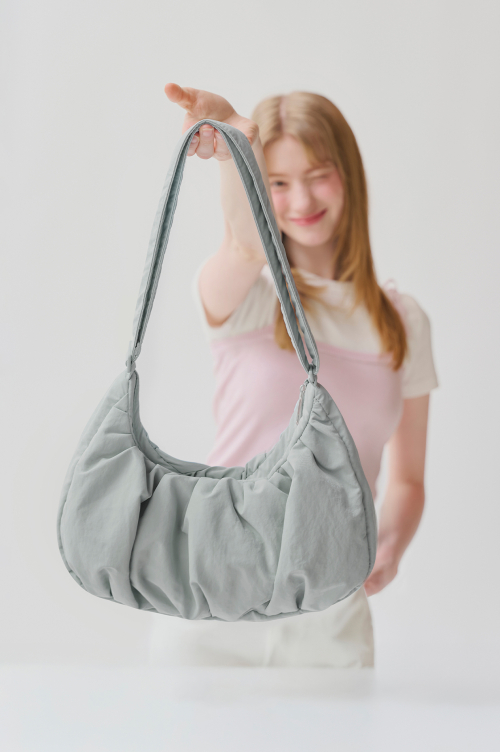Small Croissant Shirring Cross 2way Bag - Earl серый