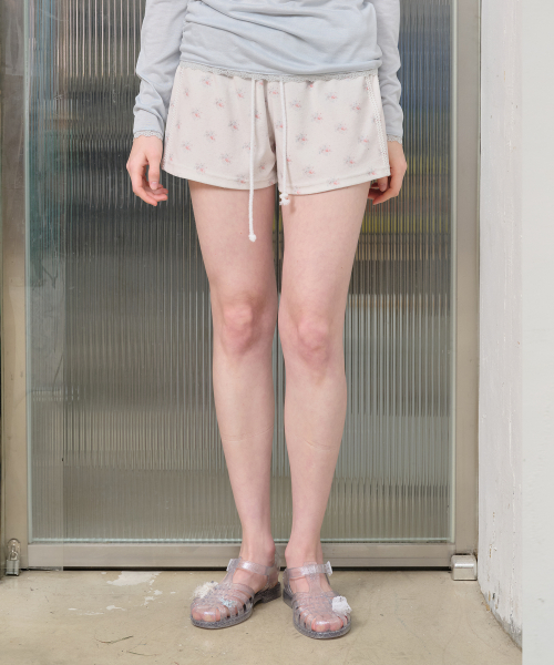 TXT X TSW Side Lined Shorts [Cream]