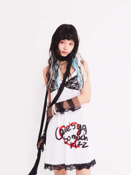 ワンピース asif CALIE GRAFFITI COLORING SLIM ONE-PIECE RM5B0210 에즈이프 캘리(ASIF CALIE) GRAFFITI COLORING SLIM ONE-PIECE