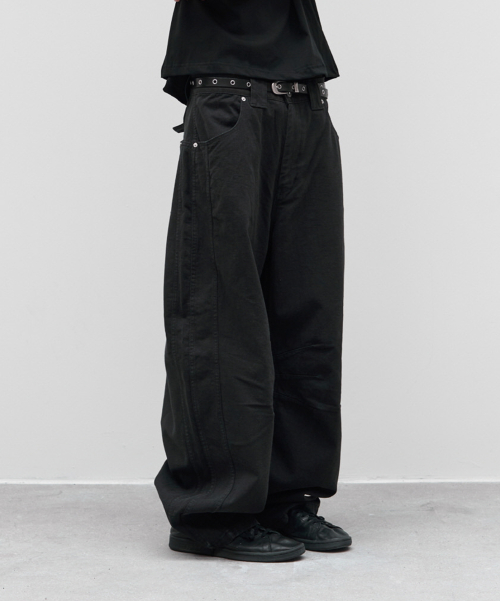 Technical Curved Jeans