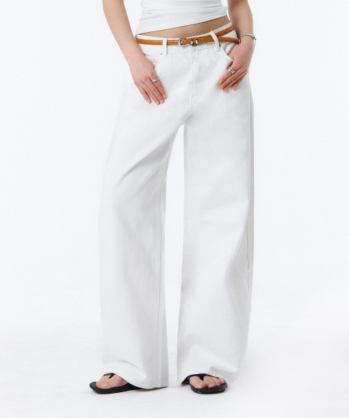 BTB : COMFY JEANS [SOFT белый]