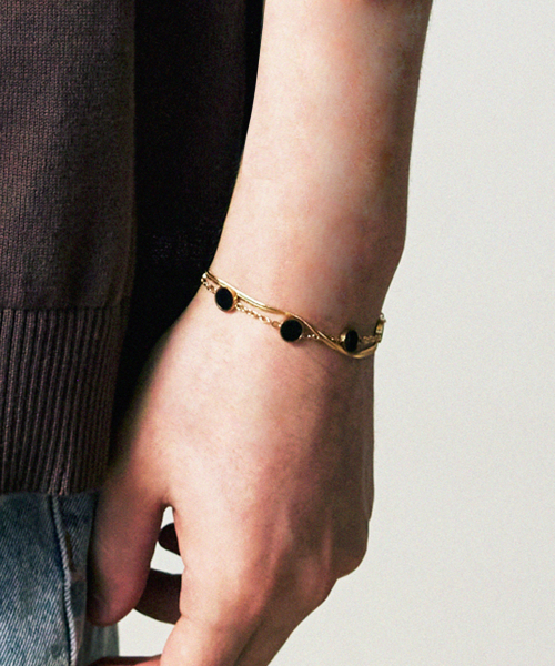 에스에스와이() 더블 레이어드 오닉스 스톤 팔찌 서클 골드 상품 이미지