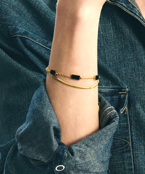 에스에스와이() 더블 레이어드 오닉스 스톤 팔찌 스퀘어 골드 상품 이미지