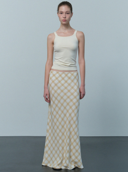 square neck sleeveless (butter)