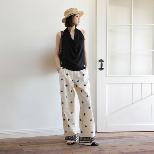 LS_Embroidery thin wide pendant pants