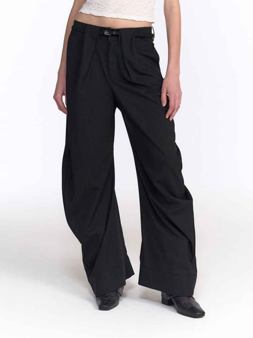 2000ARCHIVES★韓国★人気★NU DRAPED SLACKS (BLACK STRIPE) 2000 아카이브스]NU DRAPED SLACKS (BLACK STRIPE)