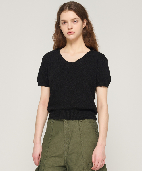 Буклированный трикотажный топ с V-вырезом (Black)