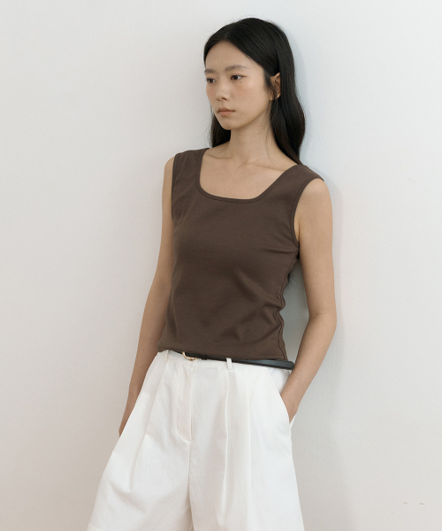 square neck sleeveless top-brown