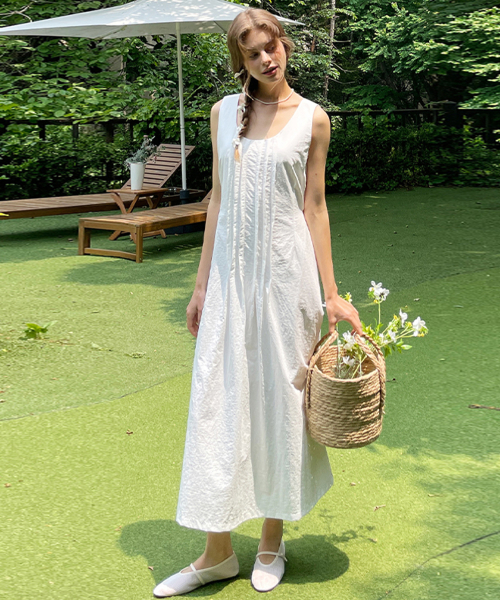 슬로우롤리() Pintuck long sleeveless dress - Ivory 상품 이미지