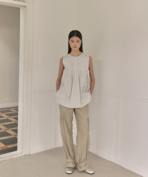 GLOSSY STRAP PANTS [ BEIGE ]