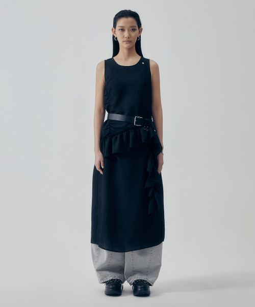 韓国商品/TREEMINGBIRD Ruffle Sleeveless One-piece 트리밍버드(TREEMINGBIRD) Ruffle Sleeveless One-piece [ Black