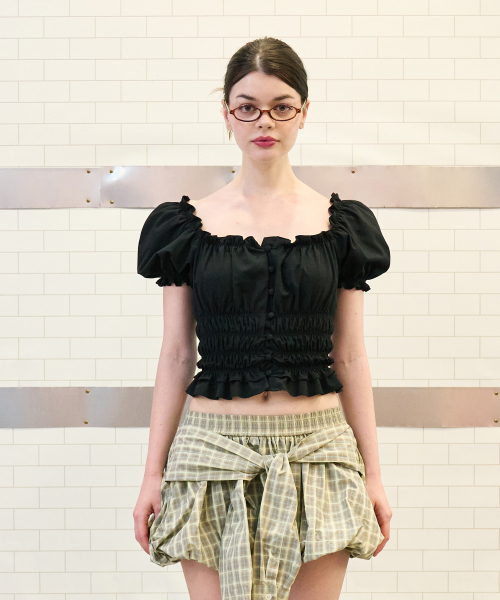 SHIRRING BLOUSE BLACK