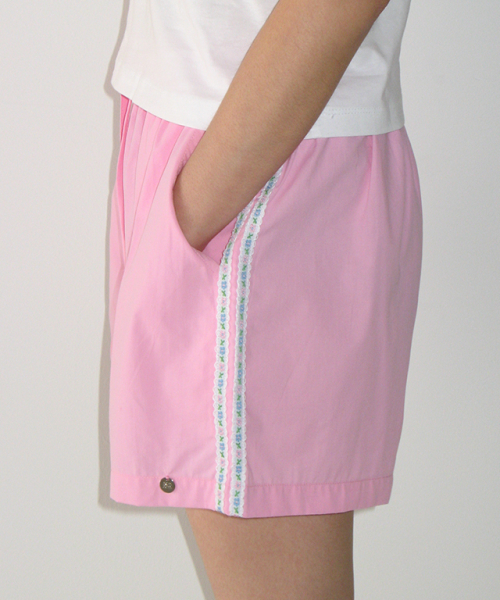 ★RONRON★ SIDE FLORAL TRACK SHORT PANTS MUSINSA | RONRON SIDE FLORAL TRACK SHORT PANTS SOFT YELLOW