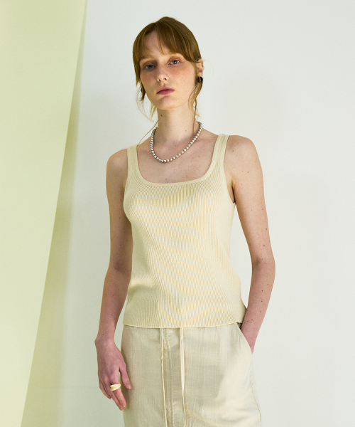 [코케트] Square Neck Sleeveless Knit Beige 25HS