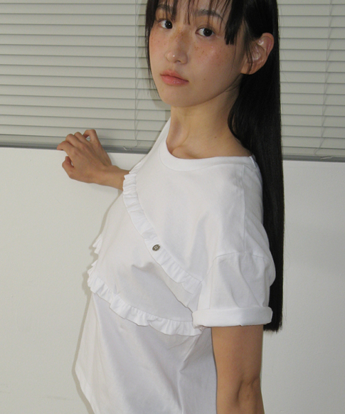 론론(RONRON) PENDANT LINE FRILL BASIC FIT T SHIRT WHITE