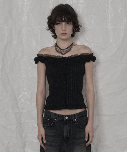 оборка SHORT RUFFLE BLOUSE BLACK