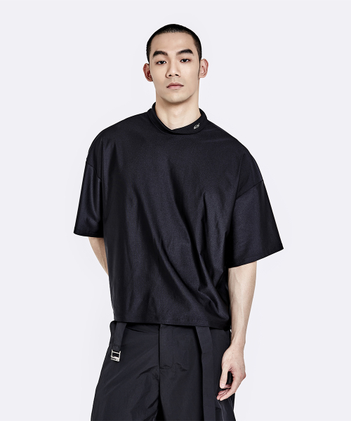 Folded Shiny T-shirt - Black