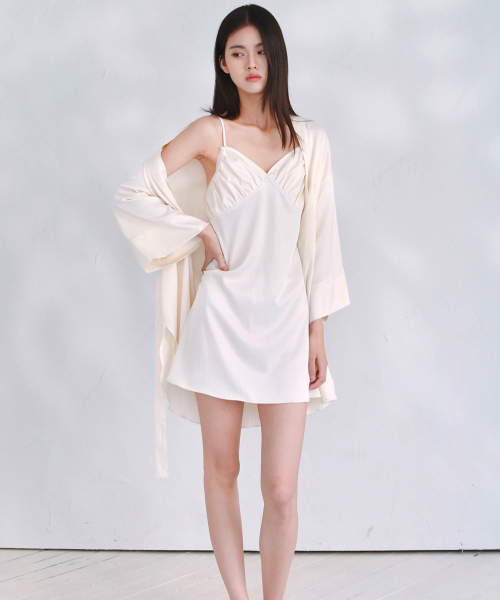 Amali slip +robe room no.107-Ivory