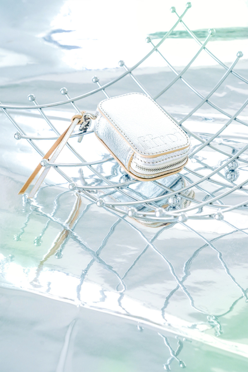 pod case silver