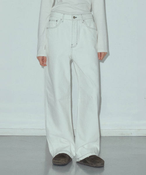 Брюки с фирменным логотипом и карманом CTD413 (White)