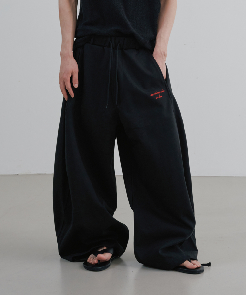 Archive broderie sweat брюки (чёрный)