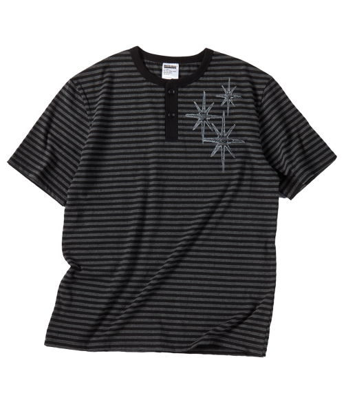 Untitled Starrynight Stripe Henley Neck Short Sleeve чёрный Charcoal