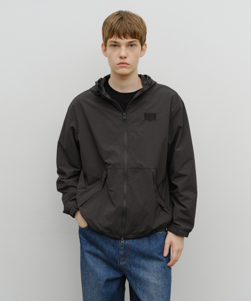 CLASSIC LOGO OVER FIT HOODED WINDBREAKER charcoal