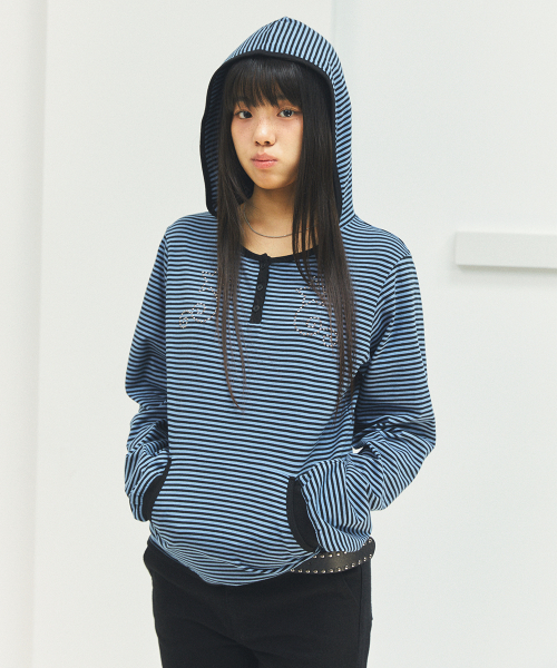 W STUD STRIPED HOODIE NAVY(CV2FFFM403A)