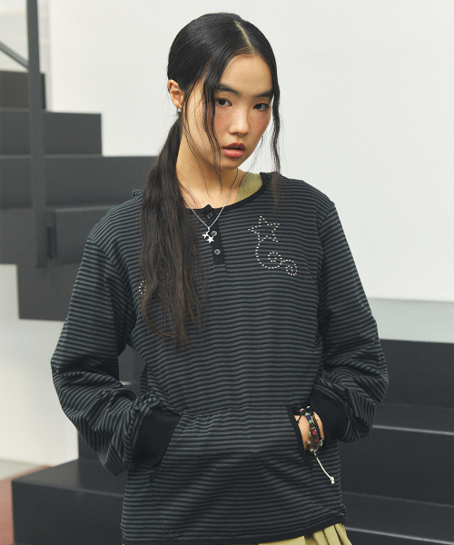 W STUD STRIPED HOODIE BLACK(CV2FFFM403A)