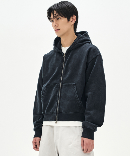 Укороченный пигментный зип-худи 980G - Washed Black