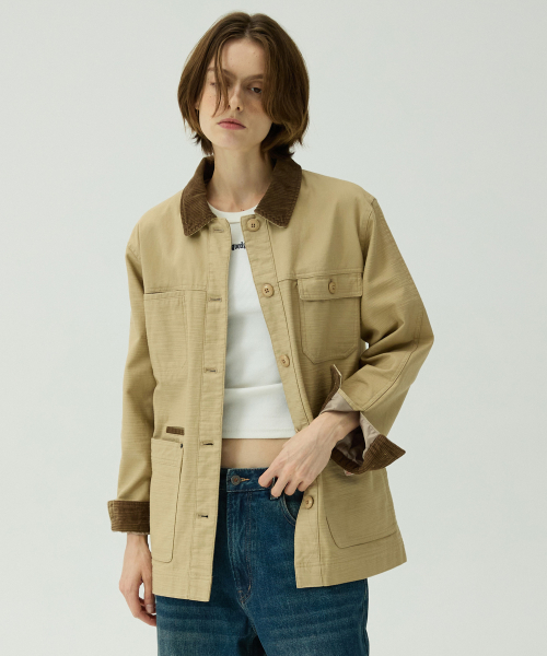 Бежевая куртка-чоре Bethany 5656 из сатинового хлопка semi-overfit