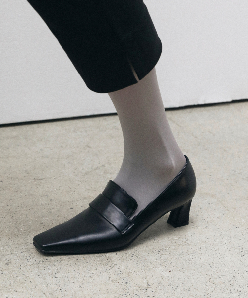J*!様 即日発送　Épure Square Leather Shoes Bla EPURE - Shoes | Shop Online | MUSINSA