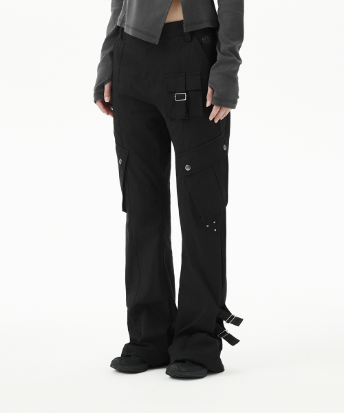 UTILITY CARGO FLARE PANT BLACK(MG2FFFPA11A)