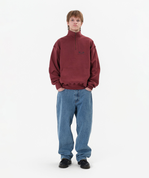 CIRCLE LOGO HALF ZIP SWEATSHIRT BURGUNDY