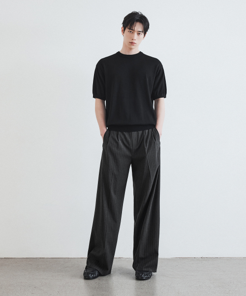 TWO TUCK WIDE PIN STRIPE SLACKS [CHARCOAL]