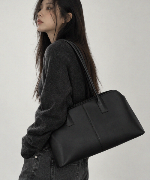 Adele Shoulder bag 아델 소가죽 숄더백 (Black)