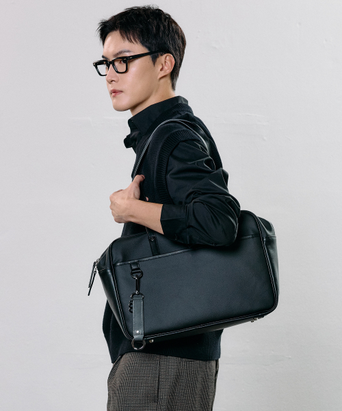 Union Square shoulder bag [black]