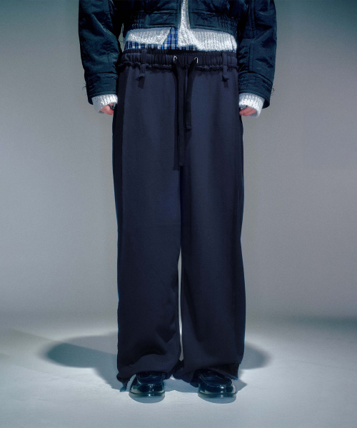 MEN JOAN SEAMLINE TRACK JOGGERS BLACK