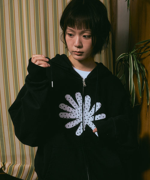 DD symbol applique hoodie zip-up