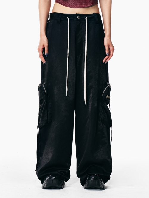 GLOSSY POCKET WIDE SLACKS BLACK