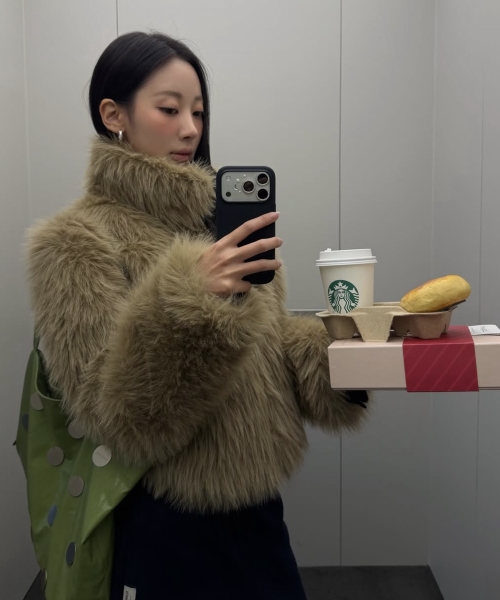오데스 포우 퍼 자켓 - 베이지
