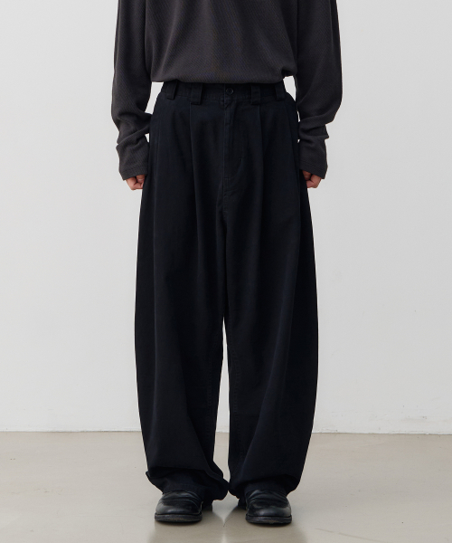 широкий tapered chino брюки (чёрный)