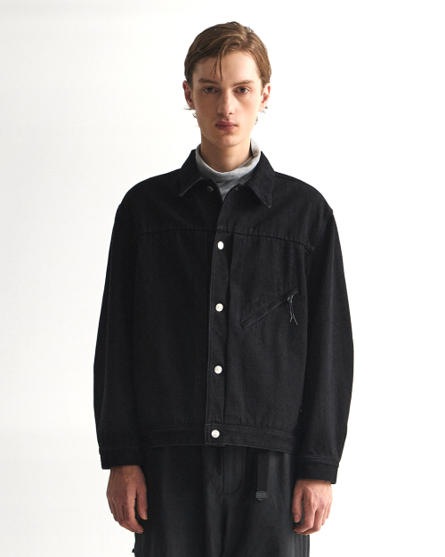 TRUCKER JACKET / BLACK