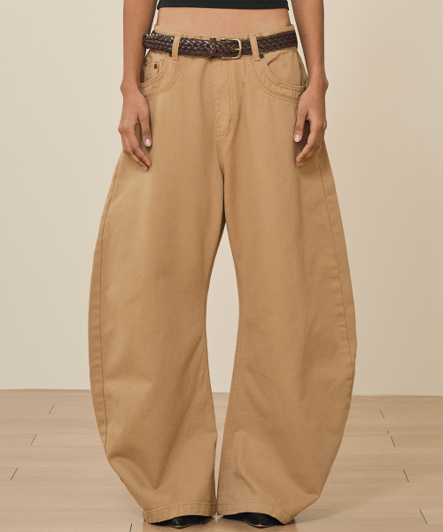Хлопковые изогнутые брюки J (Beige)
