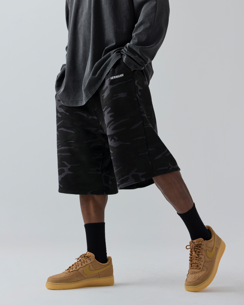 simple logo camo bermuda shorts
