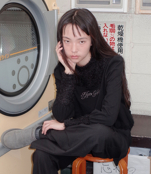 FFATS GIRL MOCKNECK L/S TEE_BLACK(NG2FFFT560A)