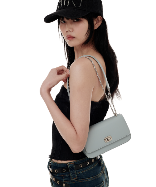 classic chain mini cross bag - light blue