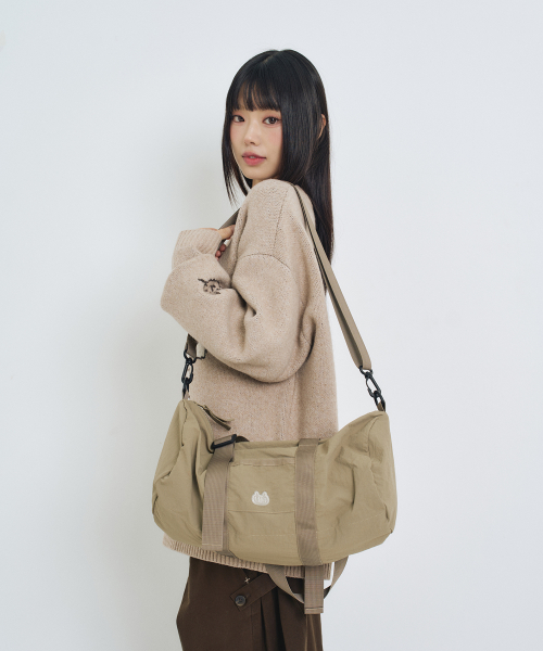 엘엠알() 심볼 로고 자수 나일론 더플백 KHAKI 상품 이미지